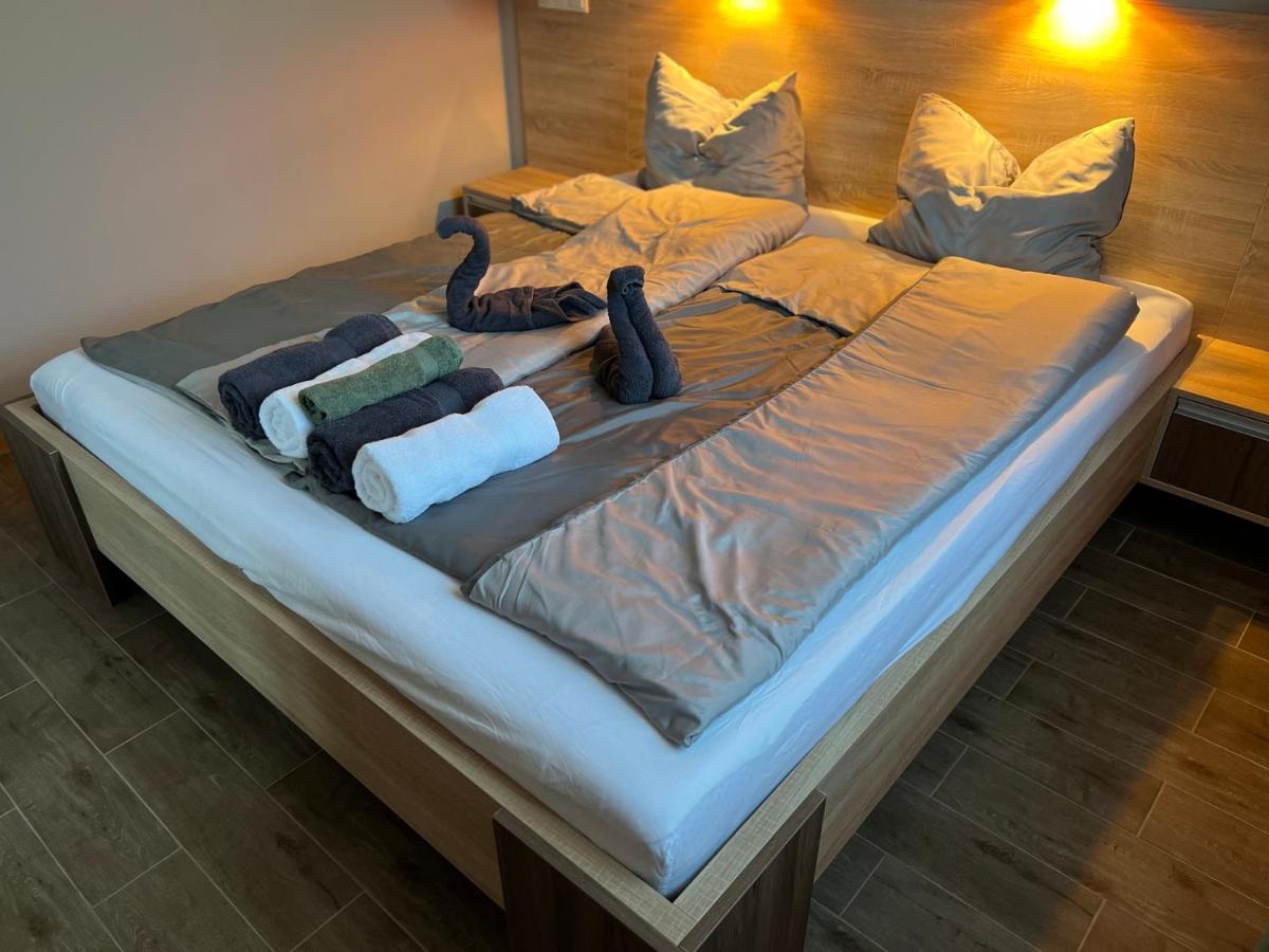 Th-Lux Apartman Hajdúszoboszló מראה חיצוני תמונה