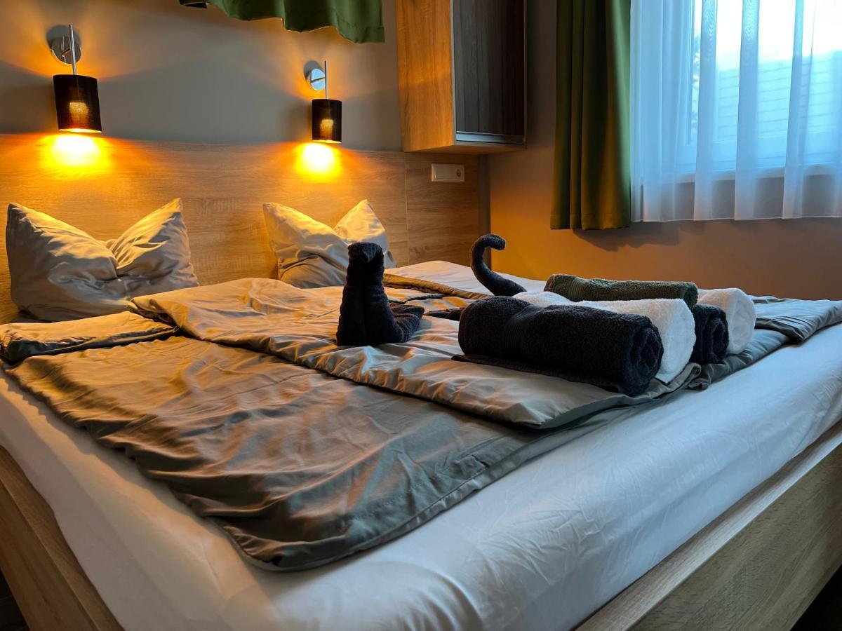 Th-Lux Apartman Hajdúszoboszló מראה חיצוני תמונה